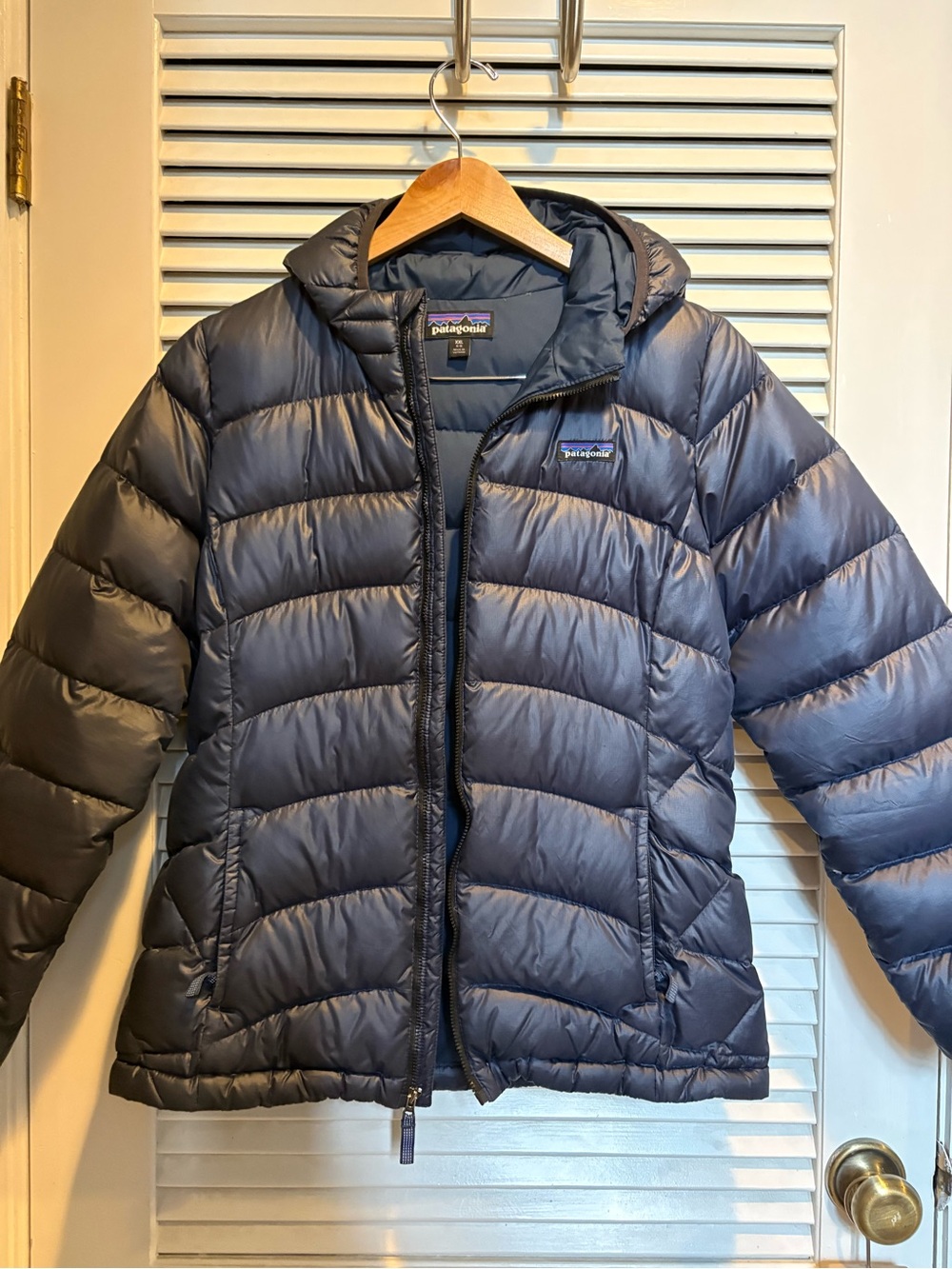 Patagonia Women's Down Jacket - Navy Blue